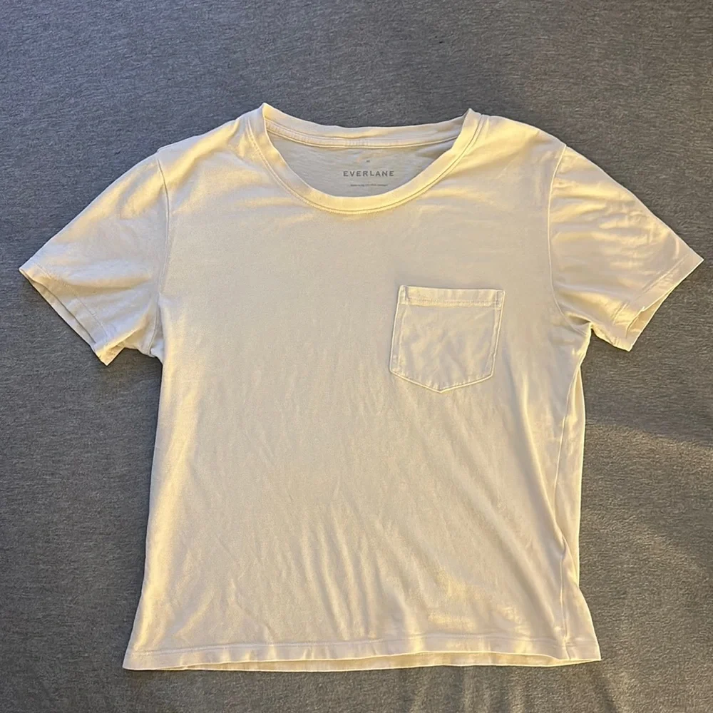 *🛒 FREE WITH PURCHASE* Everlane Yellow Cream Cotton Tee - Picture 1 of 5